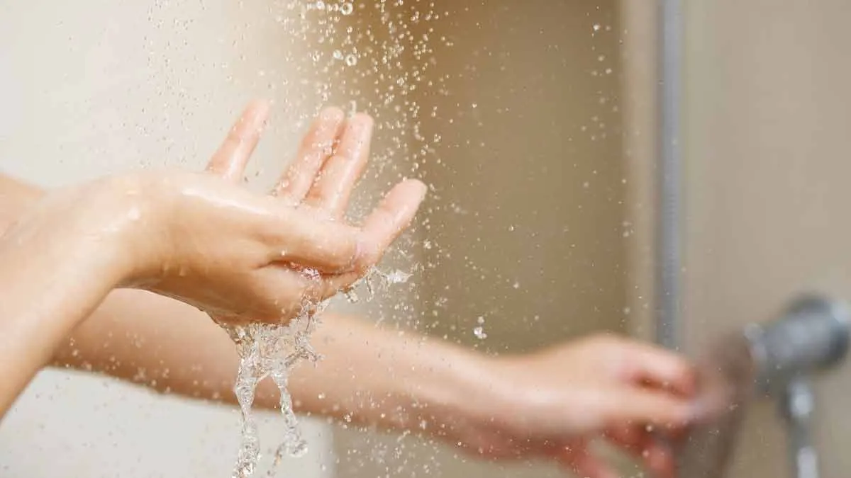 Richtig sauber bleiben ab 65: Tipps für Gesundheit und Wohlbefinden